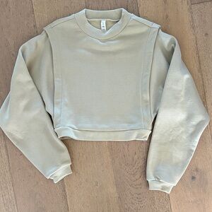 ALO Yoga Beige Cropped Pullover